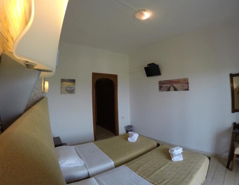 Tina Hotel Limni  Ngoại thất bức ảnh